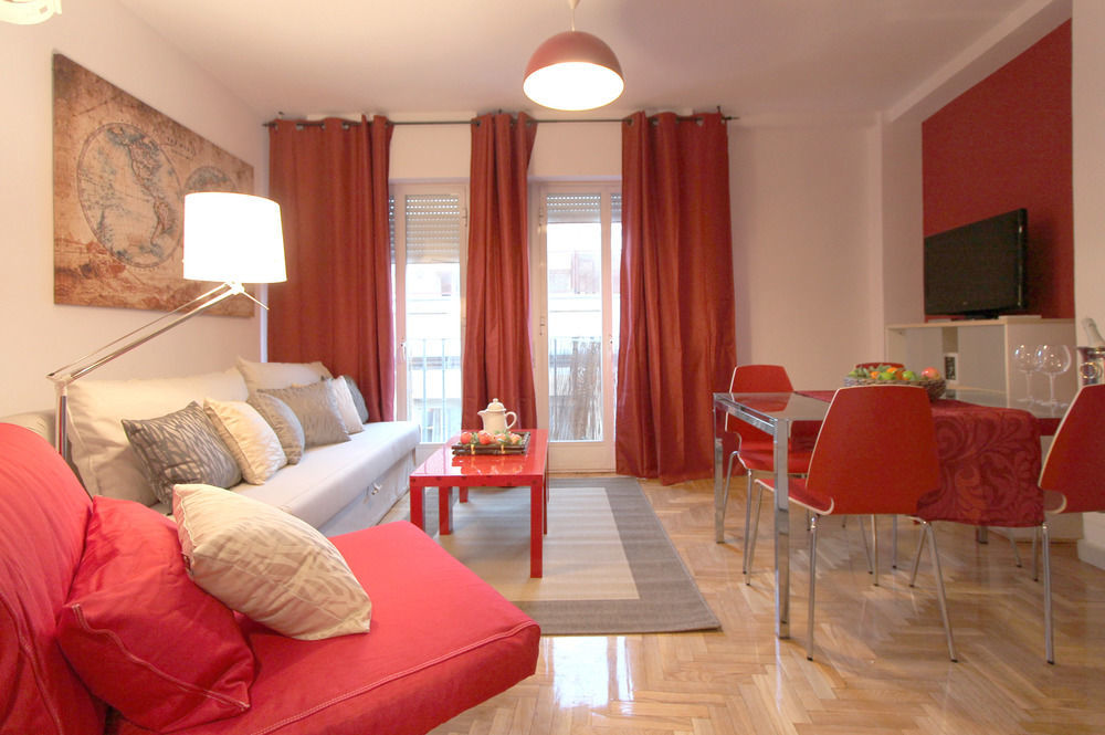 Apartamentos Goyescas Deco Madri Exterior foto